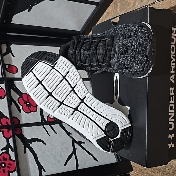 Under Armour Charged Persuit Impulse Knit Shoes 6 NWB - Picture 7 of 8